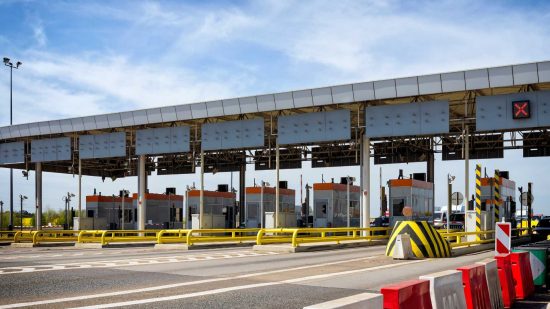 How Many Salik Toll Gates Are There in Dubai