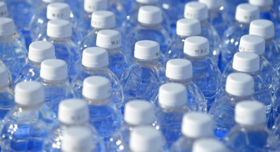 How to Donate Water Bottles on Mahzooz