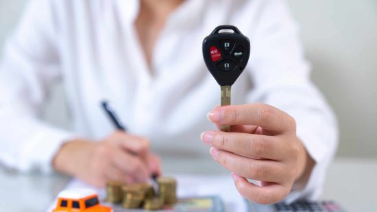 Benefits of Taking Car Loans in UAE