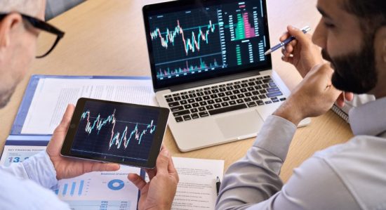 How Analytics Shape Investor Growth?