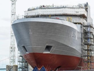 ship building companies in uae