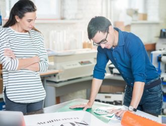 business card printing dubai