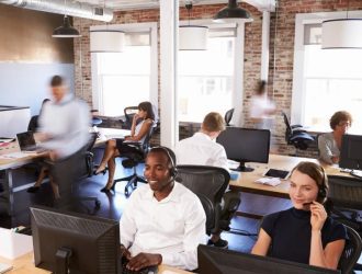 why global companies turning to dubai for outsourcing services