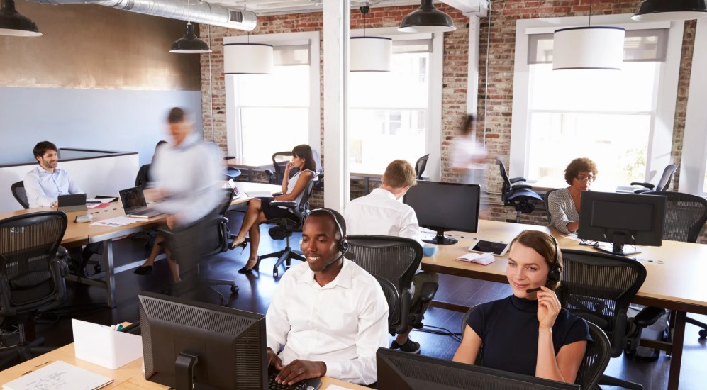 why global companies turning to dubai for outsourcing services