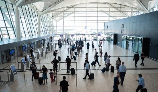 How Is Etihad Handling Eid Holiday Travel at Abu Dhabi Airport