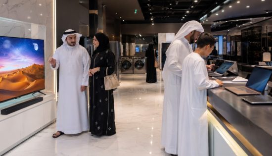 Which Electronics Stores Have Up to 50% Off During Eid Sales